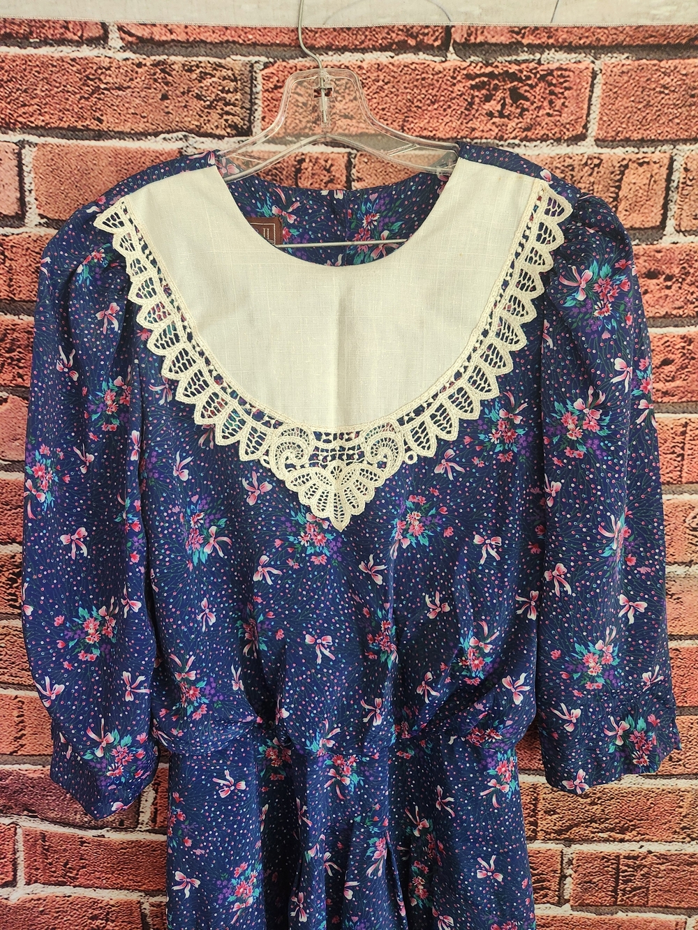 Vintage Navy Floral Dress with Lace Bib Collar - Picture 2 of 12